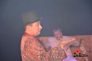 Spektakl "Obłęd" w wykonaniu Teatru Zbożowego dla II Liceum Ogólnokształcące im. J. Śniadeckiego w Kielcach