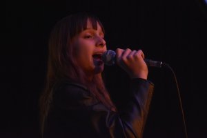 ANIELSKIE PODSZEPTY - wystawa oraz Koncert DOBREGO ROKU w wykonaniu wokalistów Zameczkowego Studia Piosenki - fotorelacja
