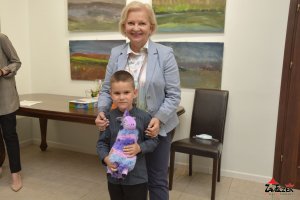 Rozstrzygnięcie XI Edycji Wojewódzkiego Konkursu Plastycznego - MOJA MAMA. Wystawa - fotorelacja 