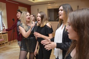 Improwizacje wokalne VOICEESTRA w ramach warsztatów wokalnych WAKE UP YOUR VOICE z Karo Glazer