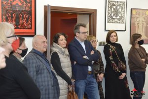 Wernisaż wystawy - Ludowe wycinanki autorstwa Lucyny Kozłowskiej oraz prezentacja wyrobów regionalnych w wykonaniu Czarcich Babek i Dąbrowianek