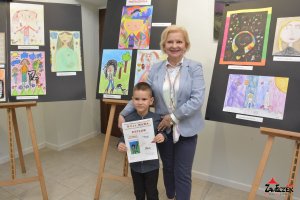 Rozstrzygnięcie XI Edycji Wojewódzkiego Konkursu Plastycznego - MOJA MAMA. Wystawa - fotorelacja 