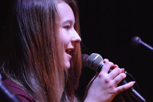 ANIELSKIE PODSZEPTY - wystawa oraz Koncert DOBREGO ROKU w wykonaniu wokalistów Zameczkowego Studia Piosenki - fotorelacja