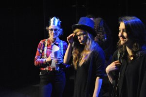 Pokaz etiudy Zuzanny Ciosmak pt. „Własne miejsce"spektakl wieńczący VIII Podróż - kierunek Teatr