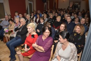 ANIELSKIE PODSZEPTY - wystawa oraz Koncert DOBREGO ROKU w wykonaniu wokalistów Zameczkowego Studia Piosenki - fotorelacja