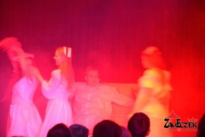 Spektakl "Obłęd" w wykonaniu Teatru Zbożowego