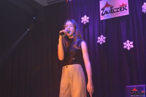 Koncert Zameczkowego Studia Piosenki Andrzeja Wolskiego i Studia Gitarowego Piotra Resteckiego dedykowany wszystkim ukochanym Babciom i Dziadkom - Fotorelacja