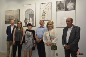 Wystawa malarstwa,rysunku i grafiki Justyny Pośpiech pt "ZNAKI CZASU"- fotorelacja