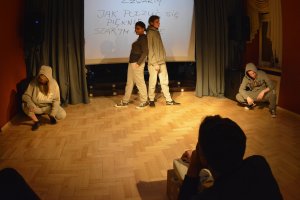 "O Sobie, po swojemu" - pokaz pracy warsztatu teatralnegopod kierunkiem Michała Buszewicza.