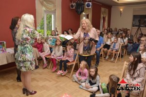 Rozstrzygnięcie IX Edycji Wojewódzkiego Konkursu Plastycznego - MOJA MAMA. Wystawa i Koncert Piotra Resteckiego – fotorelacja