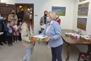 Rozstrzygnięcie XI Edycji Wojewódzkiego Konkursu Plastycznego - MOJA MAMA. Wystawa - fotorelacja 