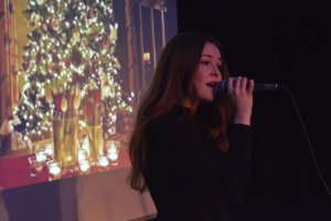 ANIELSKIE PODSZEPTY - wystawa oraz Koncert DOBREGO ROKU w wykonaniu wokalistów Zameczkowego Studia Piosenki - fotorelacja