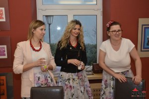 Wernisaż wystawy - Ludowe wycinanki autorstwa Lucyny Kozłowskiej oraz prezentacja wyrobów regionalnych w wykonaniu Czarcich Babek i Dąbrowianek