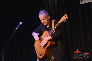 Rozstrzygnięcie IX Edycji Wojewódzkiego Konkursu Plastycznego - MOJA MAMA. Wystawa i Koncert Piotra Resteckiego – fotorelacja