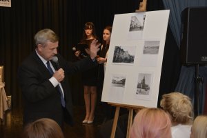 Jarosław MachnickiDyrektor Wojewódzkiego Domu Kultury