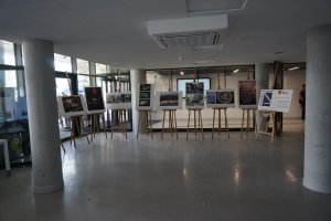 Uroczystość otwarcia Dworca Autobusowego w Kielcach - prezentacja wystawy fotograficznej "Kielce Miasto które Kocham" oraz występy wokalistów Zameczkowego Studia Piosenki