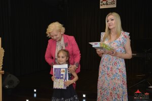 Rozstrzygnięcie XII Edycji Wojewódzkiego Konkursu Plastycznego - MOJA MAMA. Wystawa - fotorelacja