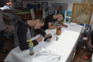  M łodzież z Ochotniczych Hufców Pracy podczas warsztatów plastycznych- fotorelacja 