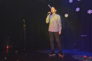 Koncert Zameczkowego Studia Piosenki Andrzeja Wolskiego i Studia Gitarowego Piotra Resteckiego dedykowany wszystkim ukochanym Babciom i Dziadkom - Fotorelacja
