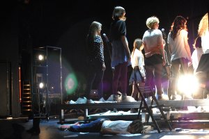  "Zataczacze kół" wg księgi Koheletaspektakl wieńczący VI Podróż - kierunek Teatr