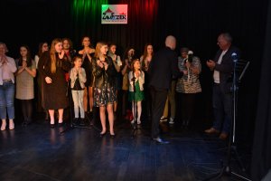 Koncert uczestników feryjnych warsztatów wokalnych pod kierunkiem Grażyny Łobaszewskiej i Andrzeja Wolskiego