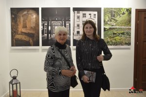 Fotorelacja z wernisażu wystawa fotografii pt. "ULOTNA PAMIĘĆ"