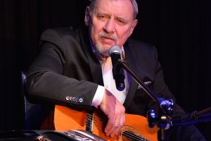 SALON POEZJI z Andrzejem Grabowskim w ramach obchodów 27 Tygodnia Kultury Języka