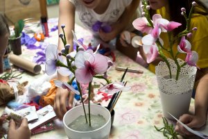 Letnie Atelier – Tkactwo i florystyka na wesoło