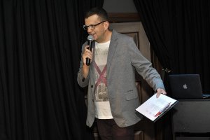 VIVAT WAKACJE-koncert w wykonaniu wokalistów Studia Piosenki AT i AW