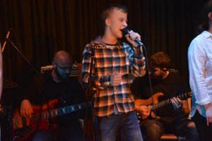 Koncert uczestników Kreatywnych Warsztatów Wokalnych pod kierunkiem Kasi Stanek