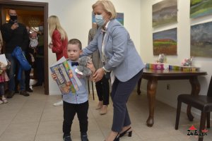 Rozstrzygnięcie XI Edycji Wojewódzkiego Konkursu Plastycznego - MOJA MAMA. Wystawa - fotorelacja 