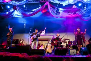 Ogólnopolski Festiwal PiosenkiPrzy kominku