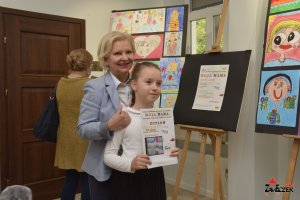 Rozstrzygnięcie XI Edycji Wojewódzkiego Konkursu Plastycznego - MOJA MAMA. Wystawa - fotorelacja 