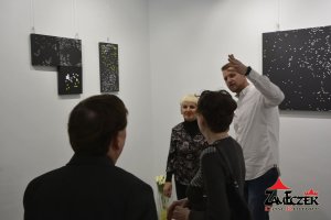 Przemysław Suliga – Kadrowanie Rzeczywistości w Artifical Live