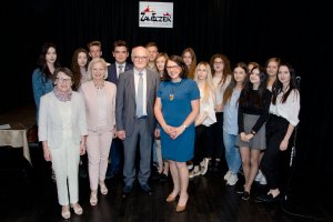 Prof. Stanisław Głuszek chirurg, kierownik kliniki chirurgi Wojewódzkiego Szpitala Zespolonego, prorektor UJK