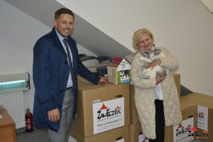 Zdjęcia z przekazania karmy do schroniska - Psiaki kociaki i inne zwierzaki.