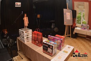 Rozstrzygnięcie IX Edycji Wojewódzkiego Konkursu Plastycznego - MOJA MAMA. Wystawa i Koncert Piotra Resteckiego – fotorelacja