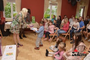 Rozstrzygnięcie IX Edycji Wojewódzkiego Konkursu Plastycznego - MOJA MAMA. Wystawa i Koncert Piotra Resteckiego – fotorelacja