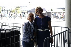 Uroczystość otwarcia Dworca Autobusowego w Kielcach - prezentacja wystawy fotograficznej "Kielce Miasto które Kocham" oraz występy wokalistów Zameczkowego Studia Piosenki
