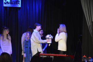 Koncert uczestników warsztatów wokalnych "Zimowa Piosenka" z udziałem Kasi Lisowskiej
