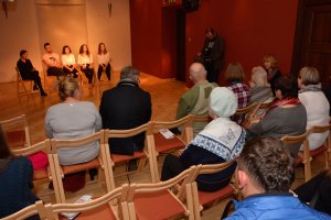 Etiuda teatru ruchu - "Uwikłani zaplątani"spektakl w ramach IX edycji projektu Podróż - kierunek Teatr