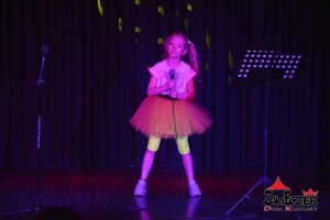 Koncert uczestników zimowych warsztatów wokalnych pod kierunkiem instruktora Andrzeja Wolskiego