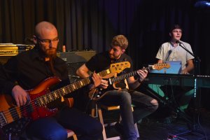 Koncert uczestników Kreatywnych Warsztatów Wokalnych pod kierunkiem Kasi Stanek