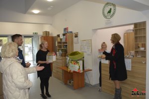 Zdjęcia z przekazania karmy do schroniska - Psiaki kociaki i inne zwierzaki.