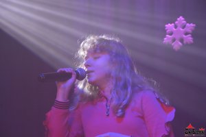 Koncert Zameczkowego Studia Piosenki Andrzeja Wolskiego i Studia Gitarowego Piotra Resteckiego dedykowany wszystkim ukochanym Babciom i Dziadkom - Fotorelacja