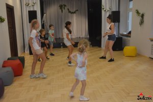 LETNIE WARSZTATY TANECZNE - KID’S FUN & DANCE - pod kierunkiem instruktorki DK Zameczek Kamili Marzec